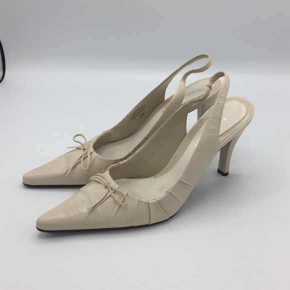Nine West NW Dewey Light Natural Leather Size 91/2 - Picture 3 of 9